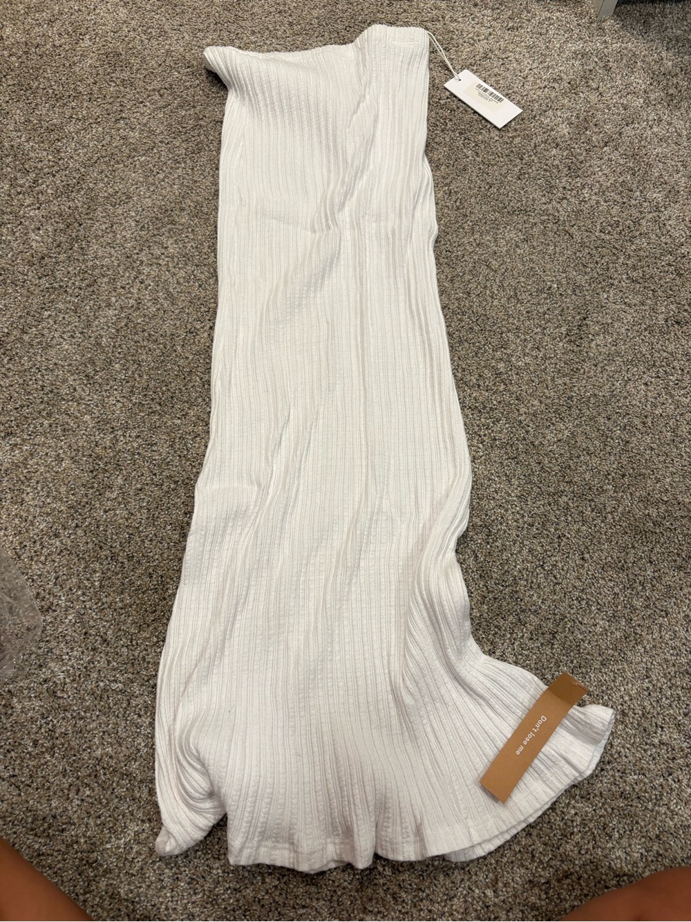 REFORMATION Sangria Knit Skirt In Cloud White NWT small - Picture 3 of 3